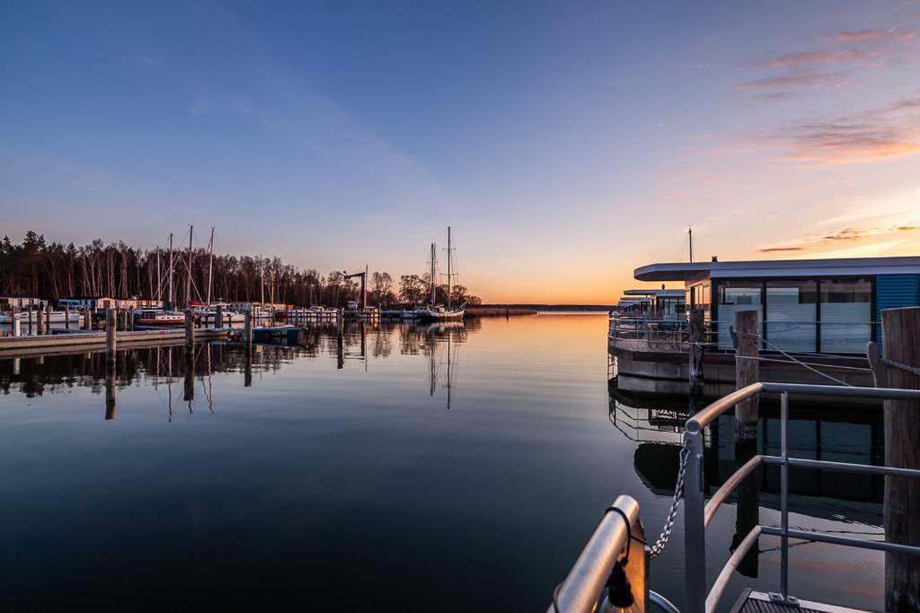 Floatinghouses Peenemuende Peenemunde Exterior foto