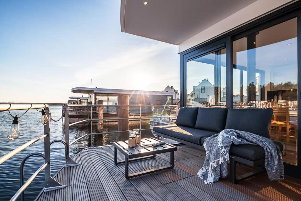 Floatinghouses Peenemuende Peenemunde Exterior foto